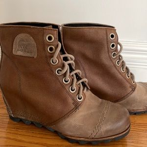 Sorel nubuck and canvas wedge bootie